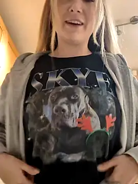 BarbieDolly x online show from November 6, 2025, 5:06 pm