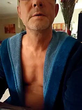 TommyTom76 online show from October 4, 2025, 7:59 pm