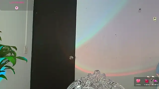 Hinata 21  online show from October 18, 2025, 5:37 pm