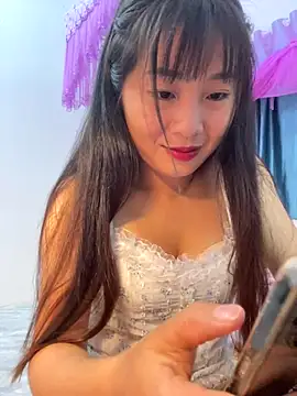 Snapshot of Lie_liee chatting on October 6, 2025, 2:13 am Lie liee online show from October 6, 2025, 2:13 am