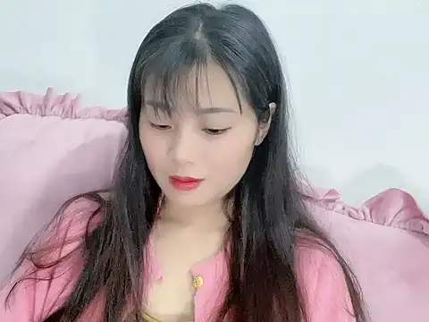 Snapshot of Lie_liee chatting on November 29, 2025, 9:15 pm Lie liee online show from November 29, 2025, 9:15 pm