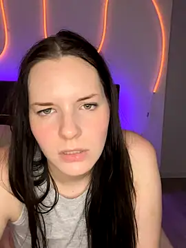 Mila-Jasmin online show from October 1, 2025, 9:29 pm