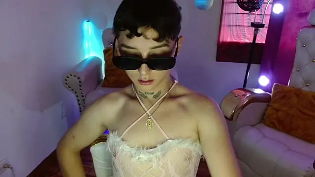 David Fox01 online show from November 30, 2025, 7:25 pm