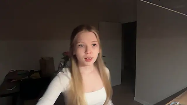 CandysRose online show from May 21, 2026, 7:22 pm