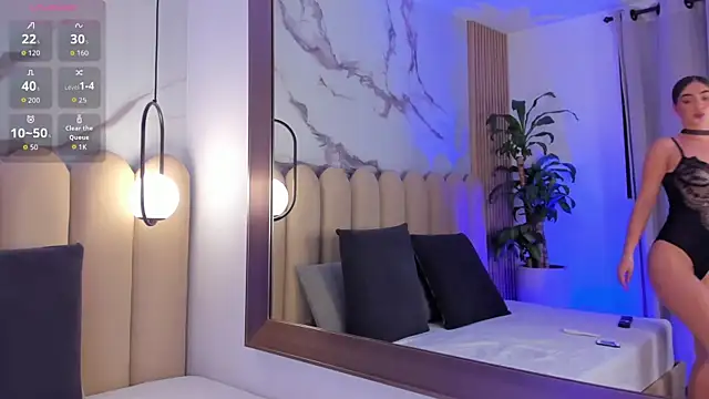 Snapshot of Sophi_davis chatting on October 29, 2025, 12:09 am Sophi davis online show from October 29, 2025, 12:09 am