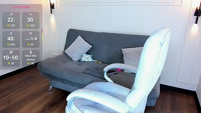 Tiffany  charm  online show from October 9, 2025, 3:29 am