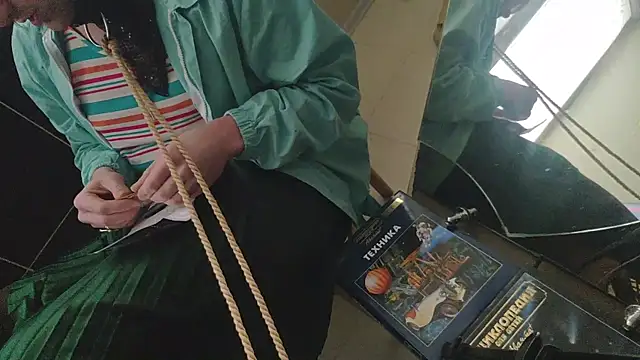 Snapshot of LilithsEve chatting on October 21, 2025, 1:21 pm LilithsEve online show from October 21, 2025, 1:21 pm