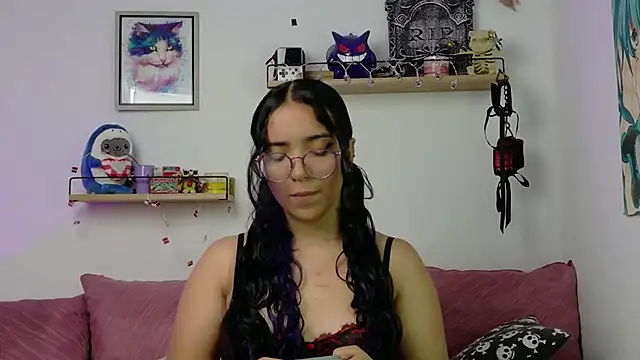 LucyDerby online show from February 10, 2026, 2:54 am