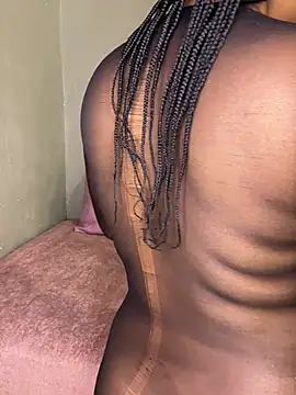 Bellabootie online show from March 1, 2026, 7:52 am