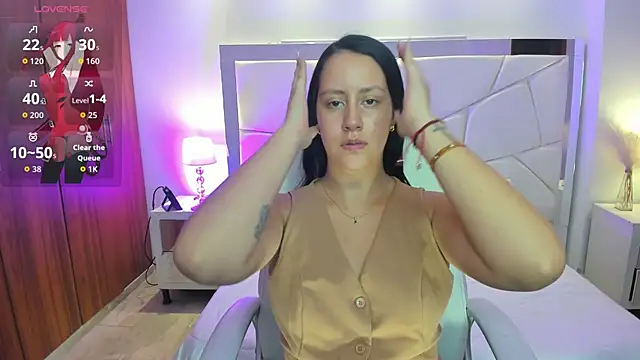 Natasha Kiim  online show from March 20, 2026, 4:57 am