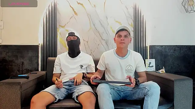 liam coleman25 online show from April 30, 2026, 3:46 am