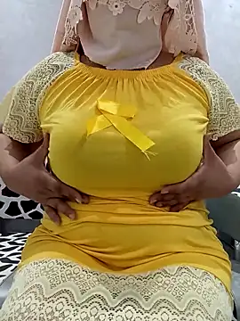 lily sx online show from November 5, 2025, 5:38 pm