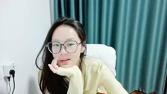 guai00 online show from October 25, 2025, 2:50 pm