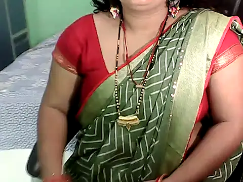 BABITA KUMARII online show from November 10, 2025, 6:57 pm