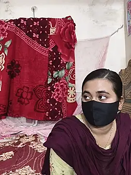 Snapshot of Love_Queen11 chatting on February 23, 2026, 3:23 pm Love Queen11 online show from February 23, 2026, 3:23 pm