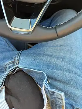 Italianofirenze online show from March 17, 2026, 2:53 pm