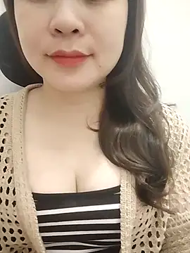 Girl Shy2000 online show from March 29, 2026, 12:51 pm