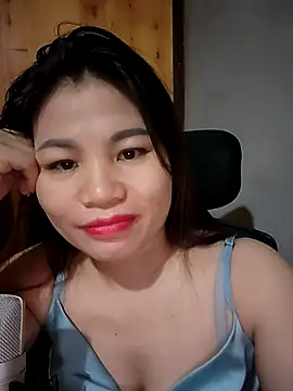 Meoweo 23 online show from September 26, 2025, 5:25 am