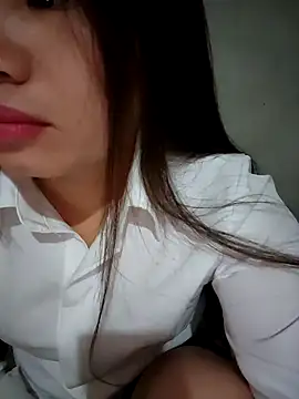 Meoweo 23 online show from November 18, 2025, 8:39 am