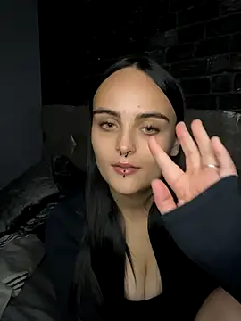 ScarStarX online show from September 24, 2025, 8:37 pm