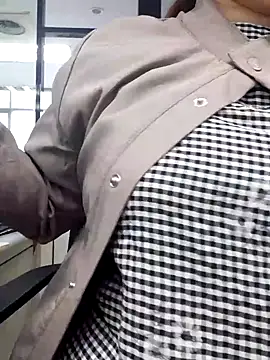 Snapshot of Kimkhaepretty chatting on October 7, 2025, 5:08 am Kimkhaepretty online show from October 7, 2025, 5:08 am