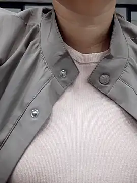 Snapshot of Kimkhaepretty chatting on October 8, 2025, 3:41 am Kimkhaepretty online show from October 8, 2025, 3:41 am