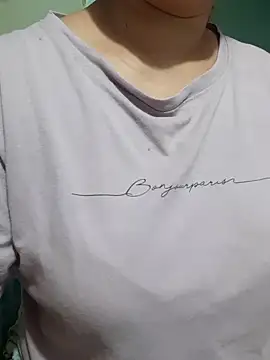 Snapshot of Kimkhaepretty chatting on September 24, 2025, 1:50 pm Kimkhaepretty online show from September 24, 2025, 1:50 pm