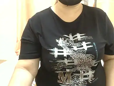 Snapshot of Kimkhaepretty chatting on September 26, 2025, 2:46 pm Kimkhaepretty online show from September 26, 2025, 2:46 pm