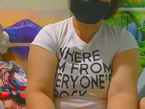 Snapshot of Kimkhaepretty chatting on November 2, 2025, 1:38 pm Kimkhaepretty online show from November 2, 2025, 1:38 pm