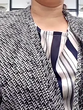 Snapshot of Kimkhaepretty chatting on November 24, 2025, 3:50 am Kimkhaepretty online show from November 24, 2025, 3:50 am