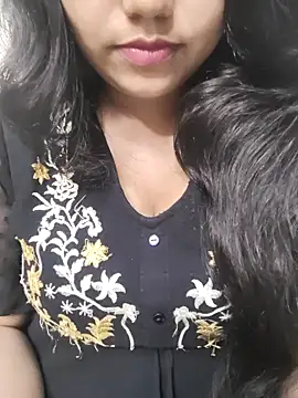 Snapshot of Miss_Rose__ chatting on October 3, 2025, 4:19 pm Miss Rose online show from October 3, 2025, 4:19 pm