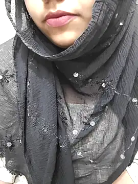 Snapshot of Miss_Rose__ chatting on September 25, 2025, 4:57 pm Miss Rose online show from September 25, 2025, 4:57 pm