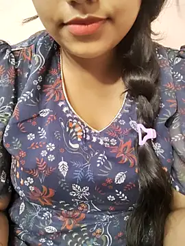 Snapshot of Miss_Rose__ chatting on October 17, 2025, 4:53 pm Miss Rose online show from October 17, 2025, 4:53 pm