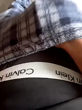 ruiiizz online show from April 1, 2026, 4:04 pm