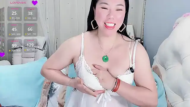 Snapshot of Huanhuan- chatting on November 10, 2025, 6:24 pm Huanhuan- online show from November 10, 2025, 6:24 pm