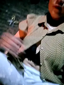 Snapshot of Samyy_xx chatting on January 16, 2026, 12:42 pm Samyy xx online show from January 16, 2026, 12:42 pm