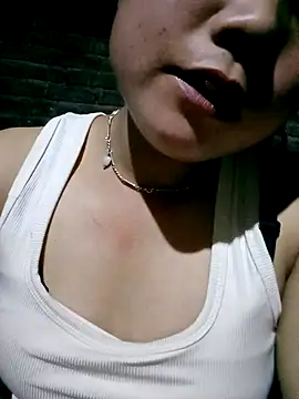 Snapshot of Samyy_xx chatting on February 26, 2026, 12:05 pm Samyy xx online show from February 26, 2026, 12:05 pm