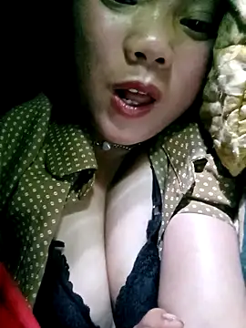 Snapshot of Samyy_xx chatting on February 10, 2026, 11:15 pm Samyy xx online show from February 10, 2026, 11:15 pm