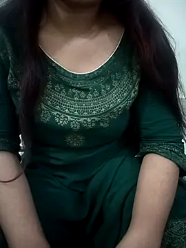 Minakshi 677 online show from January 17, 2026, 4:32 pm