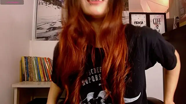 Adrianna5  online show from April 3, 2026, 9:27 am