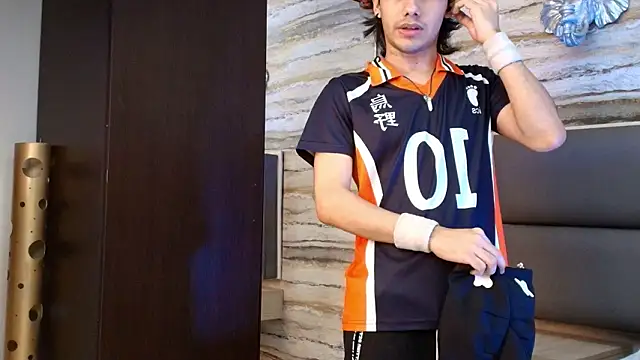 Lovers 21 online show from March 10, 2026, 4:05 am