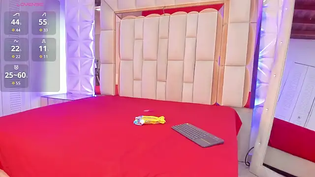 Sarah Adamss online show from October 13, 2025, 1:02 pm