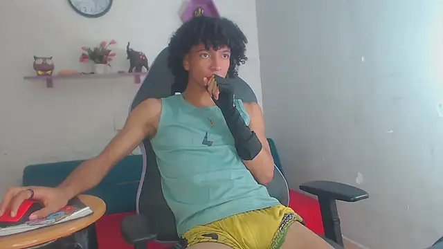 Snapshot of xion_ez chatting on November 29, 2025, 8:09 pm xion ez online show from November 29, 2025, 8:09 pm