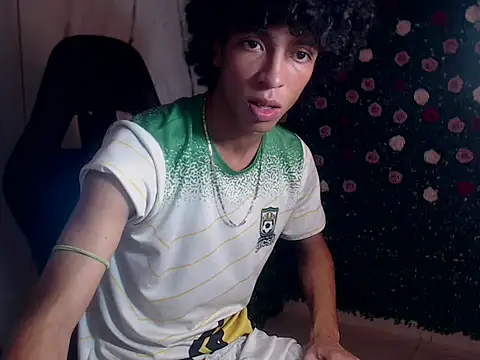 Snapshot of xion_ez chatting on October 19, 2025, 8:55 pm xion ez online show from October 19, 2025, 8:55 pm