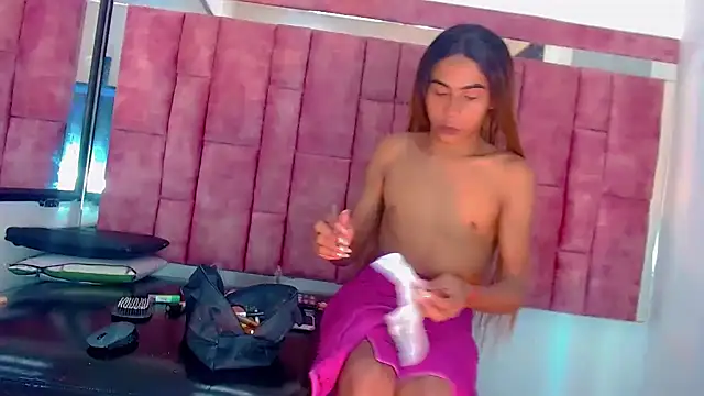 katherine x1 online show from November 23, 2025, 4:11 am