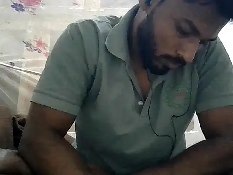 Raw12499 online show from November 21, 2025, 4:28 pm