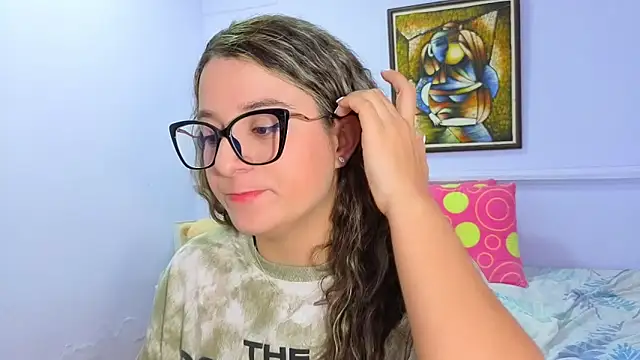 katiaa lovv online show from September 25, 2025, 11:49 am