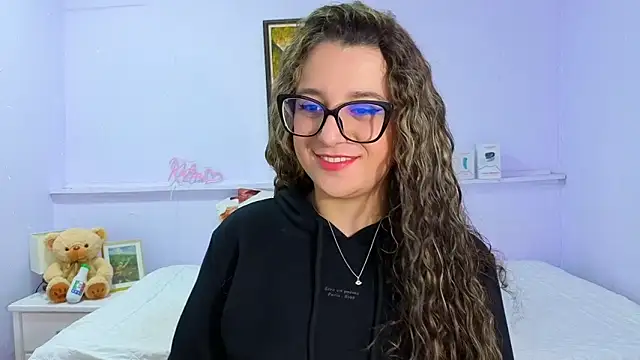 katiaa lovv online show from October 8, 2025, 11:45 am