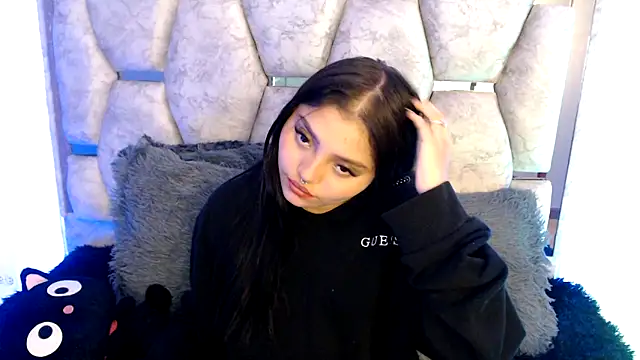 AnalyMilles online show from March 24, 2026, 5:07 am