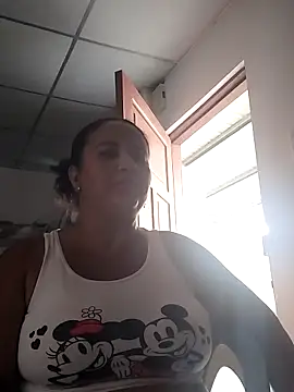 MEYBELLATINA online show from February 28, 2026, 9:36 pm